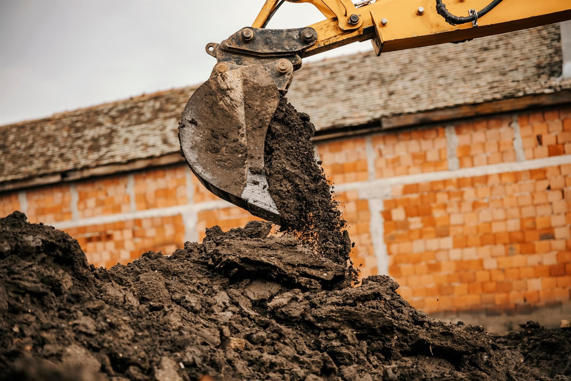 Excavaciones y muros en Pontevedra